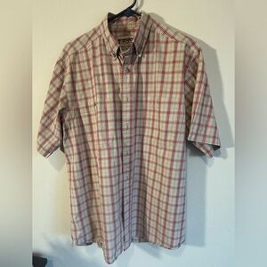 Wrangler Rugged Wear Medium Short Sleeve Button Down size Large